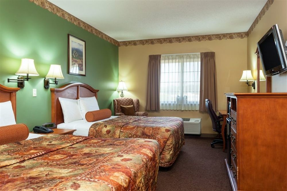 Country Hearth Inn & Suites Edwardsville Esterno foto