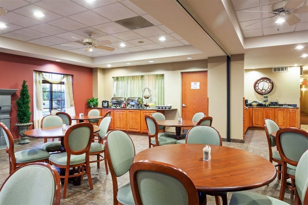 Country Hearth Inn & Suites Edwardsville Esterno foto