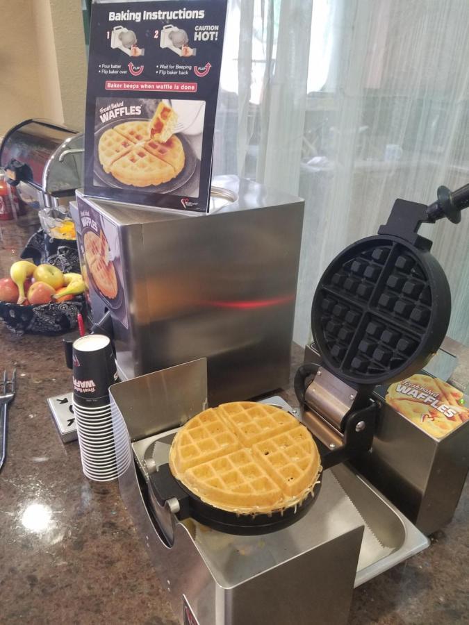Country Hearth Inn & Suites Edwardsville Esterno foto